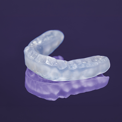 White occlusal splint